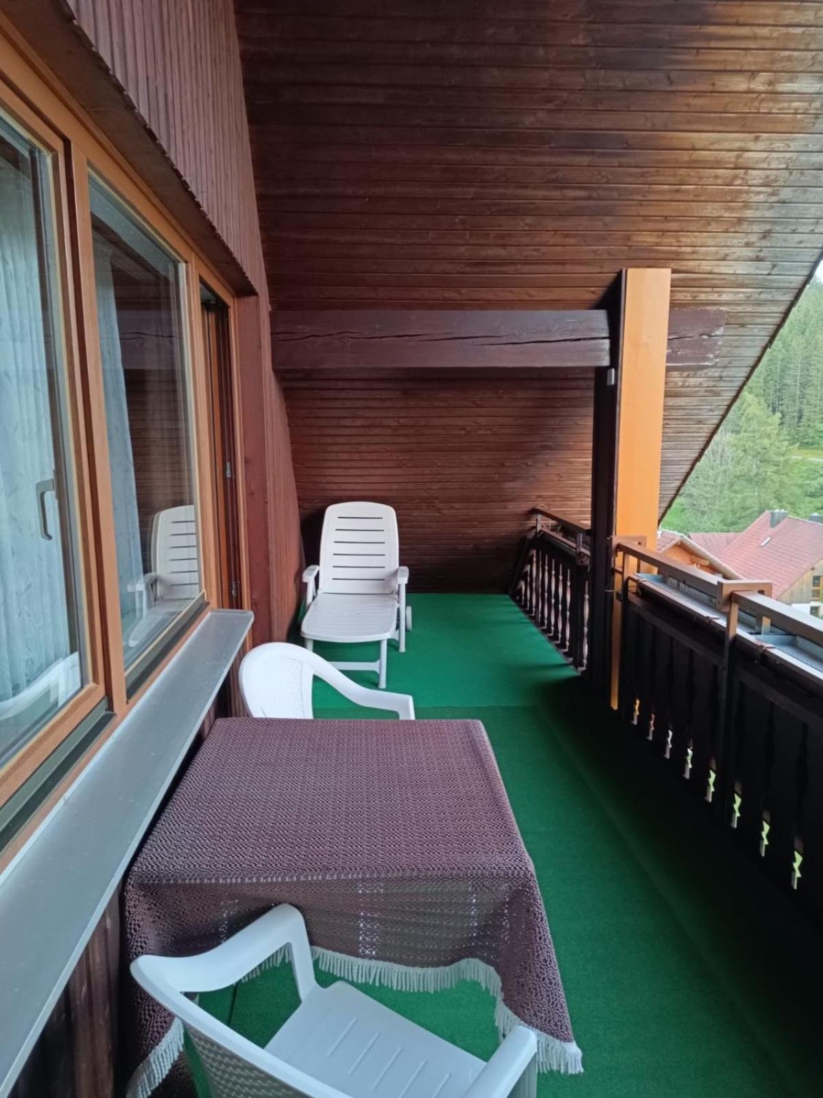Auerhahn Bed And Breakfast - Black Forest - Waldhotel Eisenbach  Esterno foto