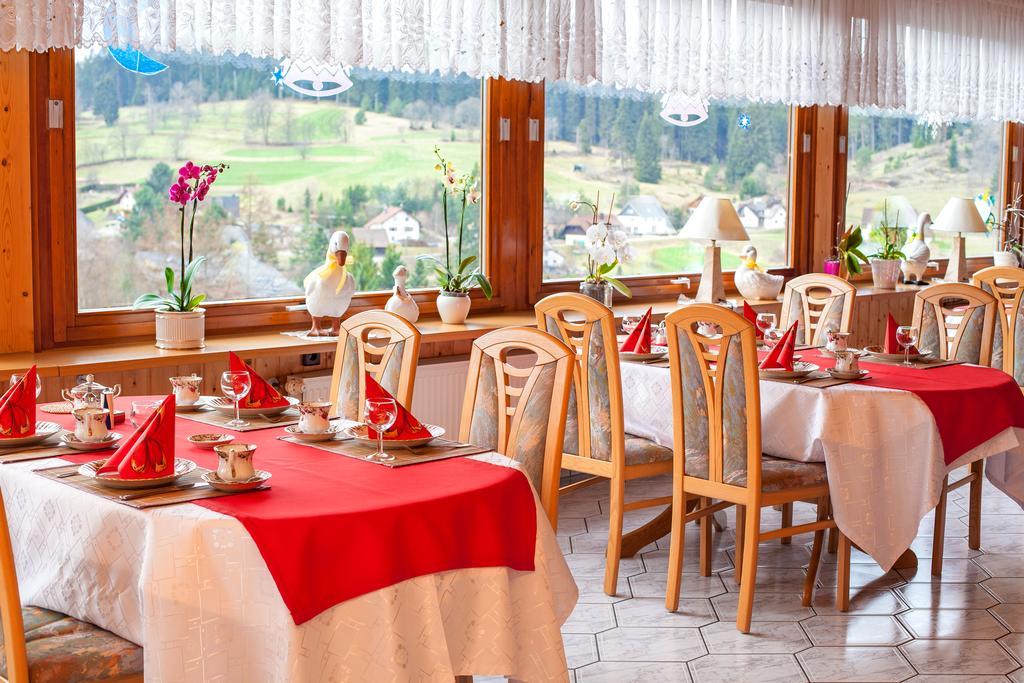 Auerhahn Bed And Breakfast - Black Forest - Waldhotel Eisenbach  Esterno foto